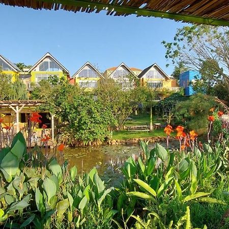 Yellow Haven Lodge Кампала Екстериор снимка