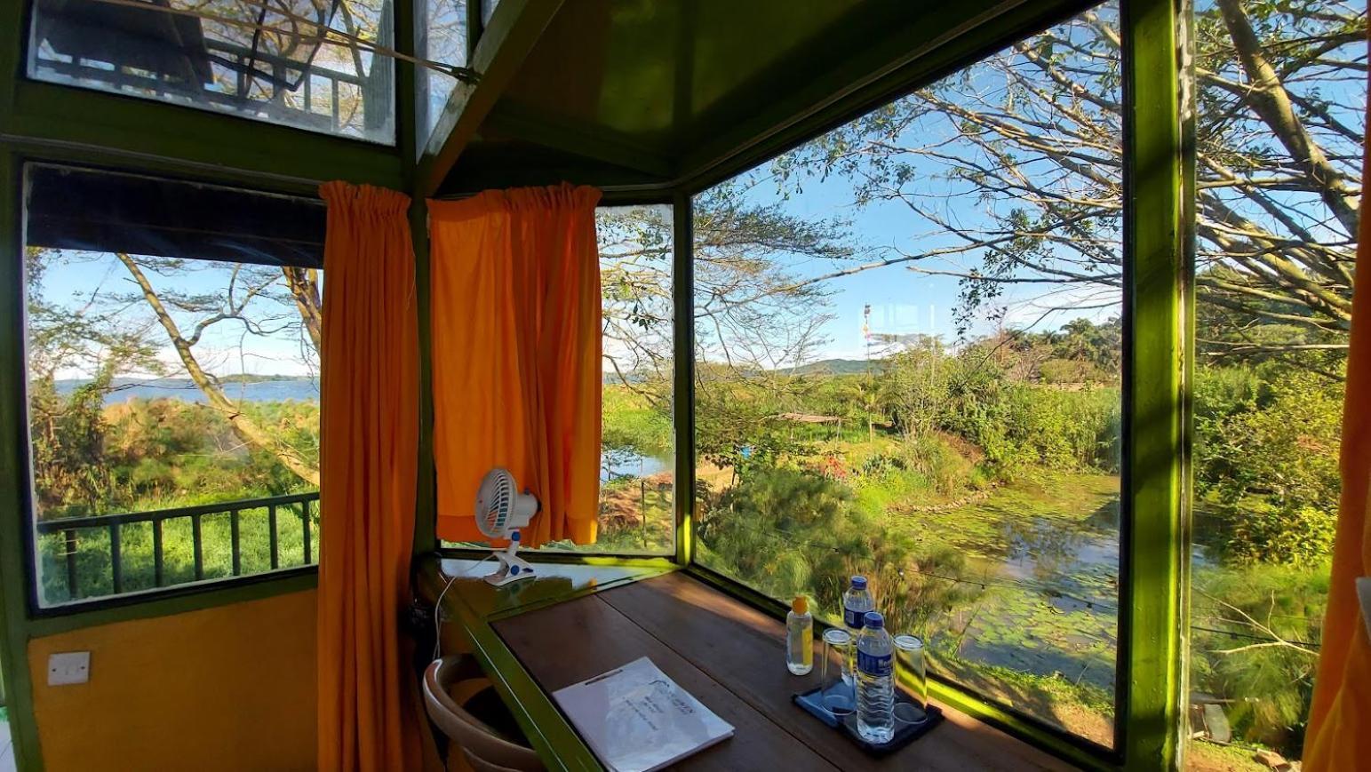 Yellow Haven Lodge Кампала Екстериор снимка