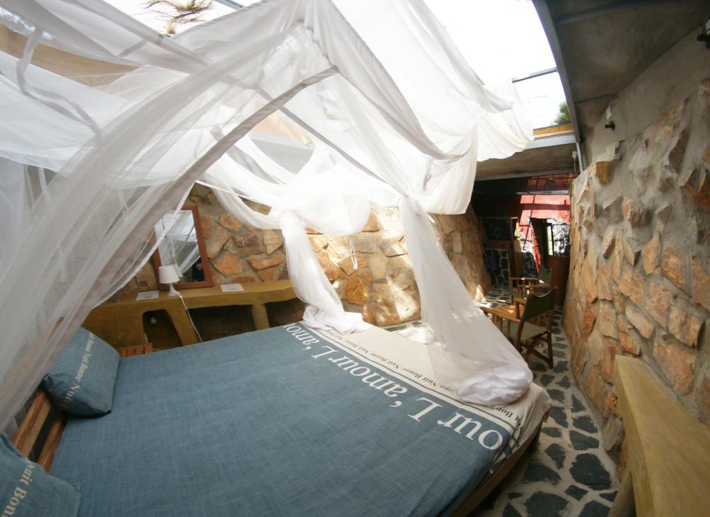 Yellow Haven Lodge Кампала Екстериор снимка