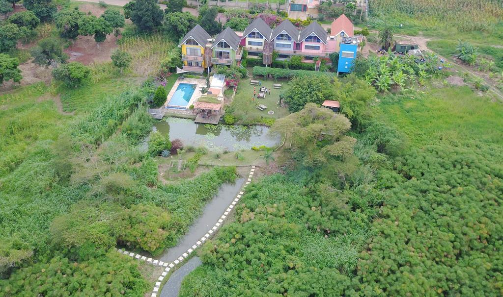 Yellow Haven Lodge Кампала Екстериор снимка